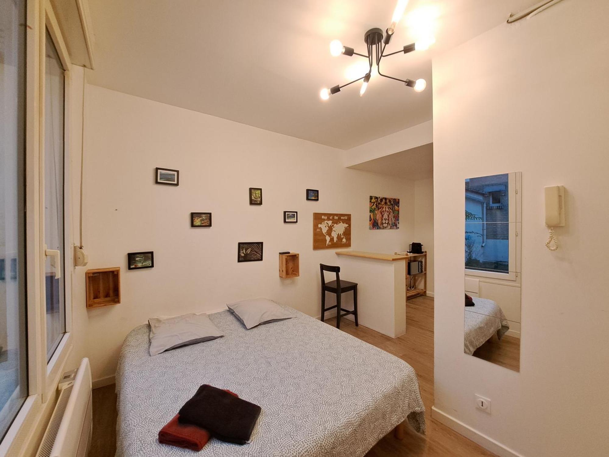 Apartamento Ochorios, Studio Cosy Reims Exterior foto
