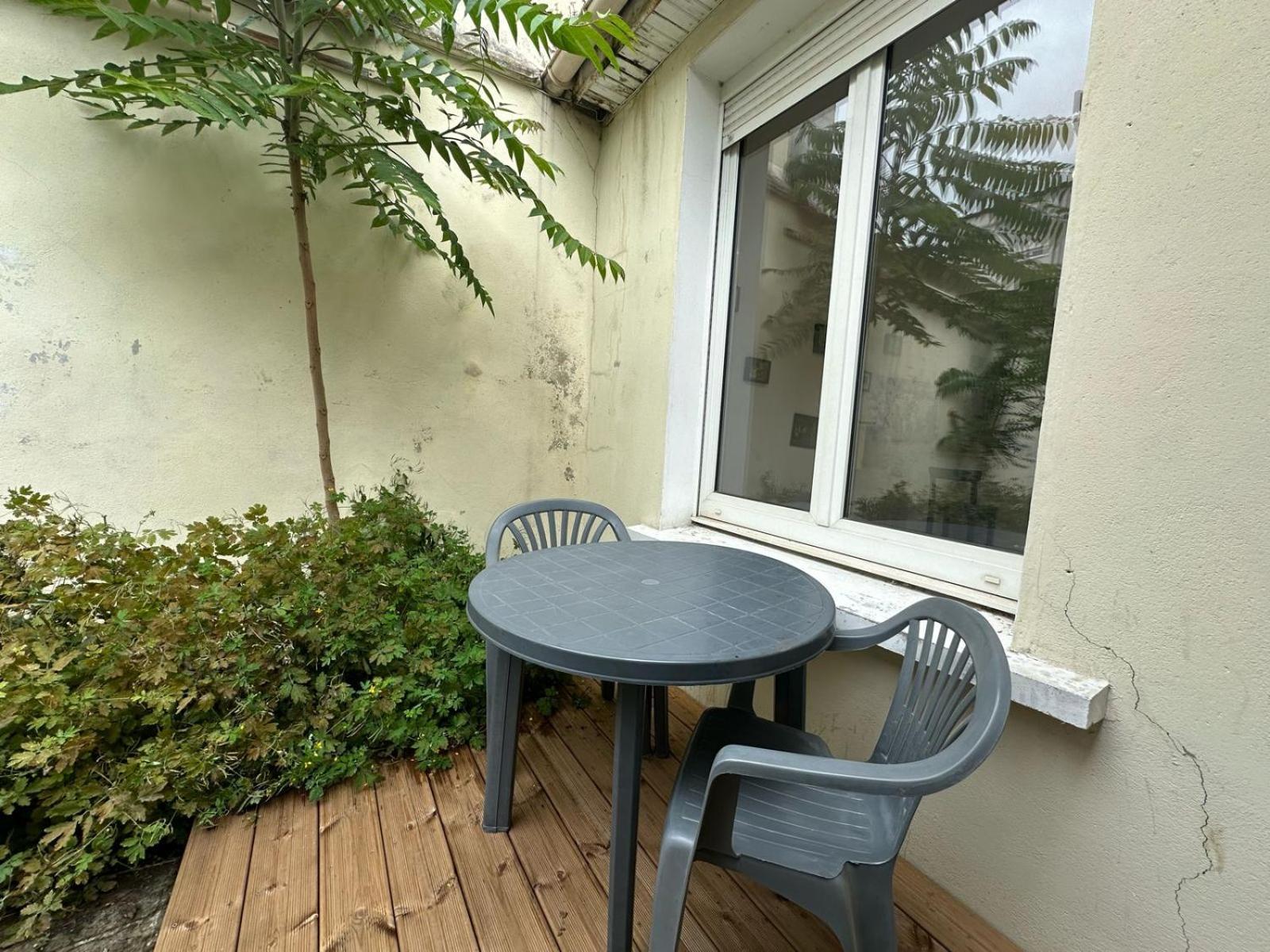 Apartamento Ochorios, Studio Cosy Reims Exterior foto